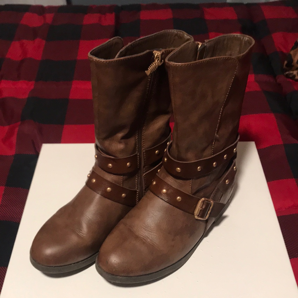 Good Condition Boots Has Wear But Very Little